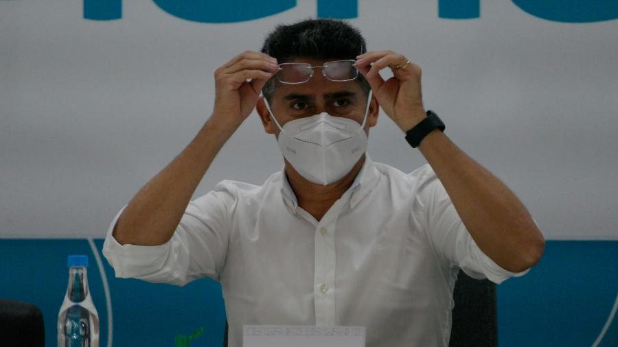 Prefeitura negocia compra de doses de vacina para toda a população de Manaus