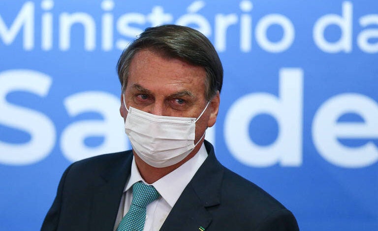 Governo Bolsonaro pediu propina de US$ 1 por dose, diz jornal