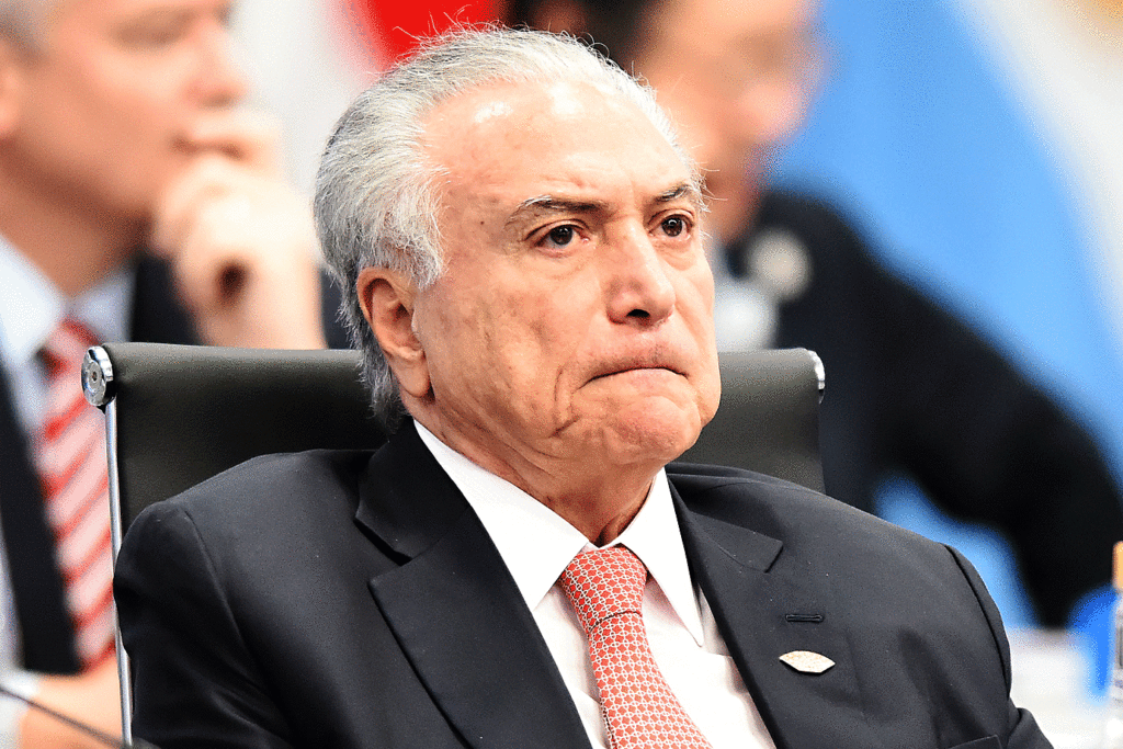Temer vê risco de golpe de Bolsonaro; Lula e FHC querem reforçar legalistas