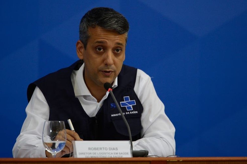 Governo Bolsonaro, que não tinha pressa para vacina, deu prazo de 4 horas e meia para reunião sobre proposta com suspeita de propina