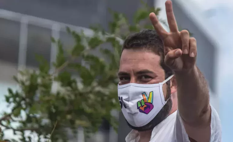 Cotado para o governo de SP, Guilherme Boulos concorrerá à Câmara dos Deputados