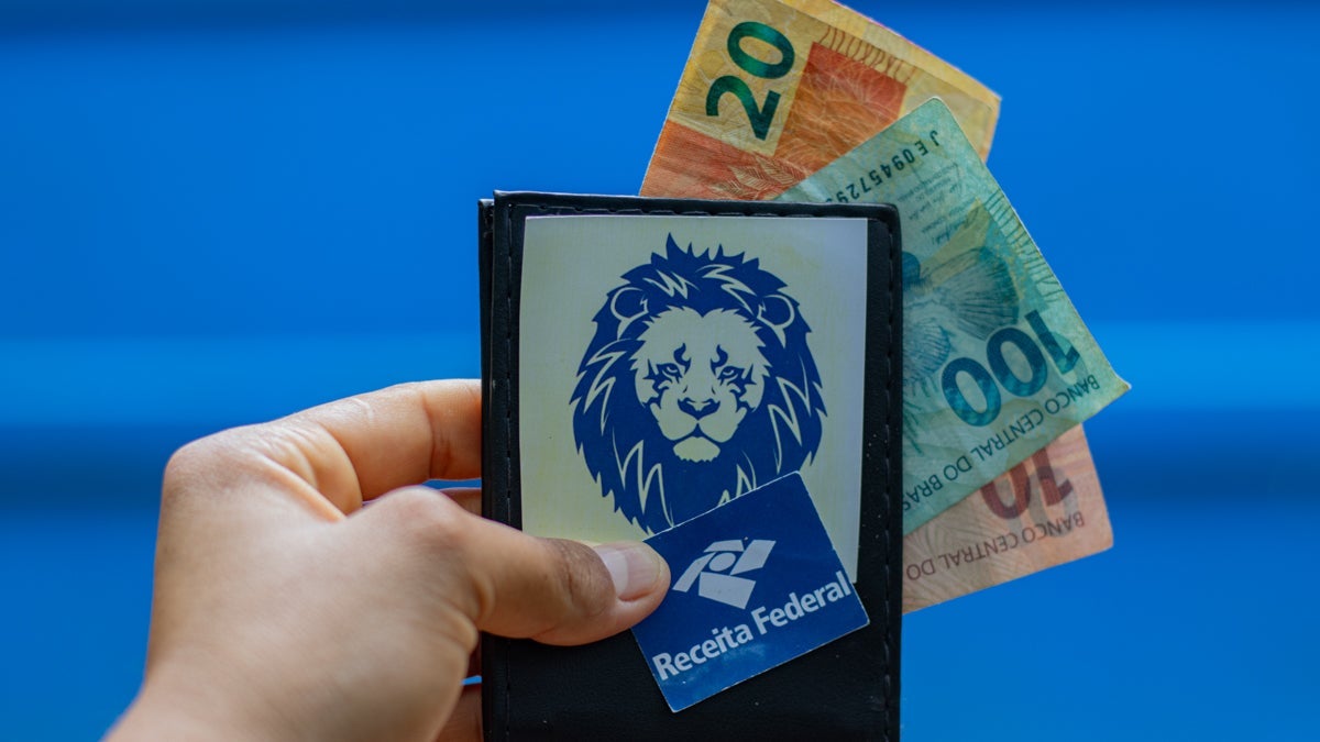Isenção por problemas de saúde será restrita a renda de até R$ 20 mil