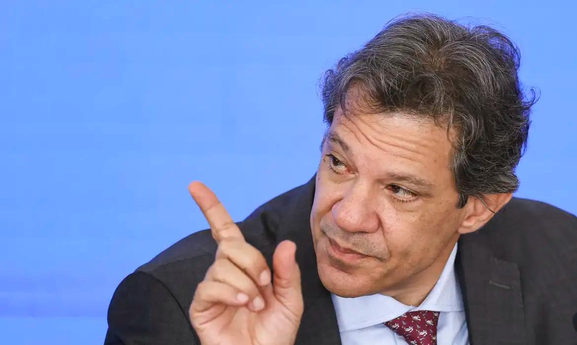 Haddad desmente fake news sobre aumento de contribuição do MEI