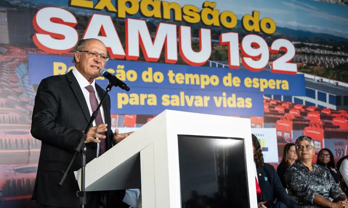 Governo Federal entrega 156 novas ambulâncias para a frota do Samu