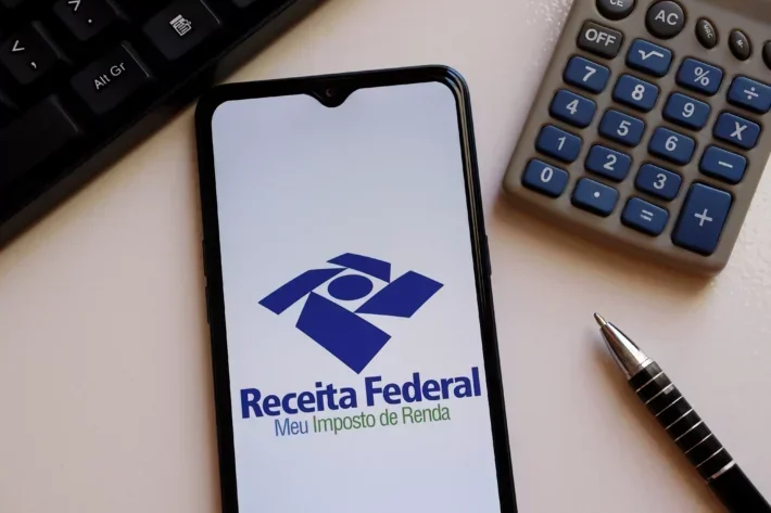 Receita paga nesta quarta-feira lote da malha fina do IR