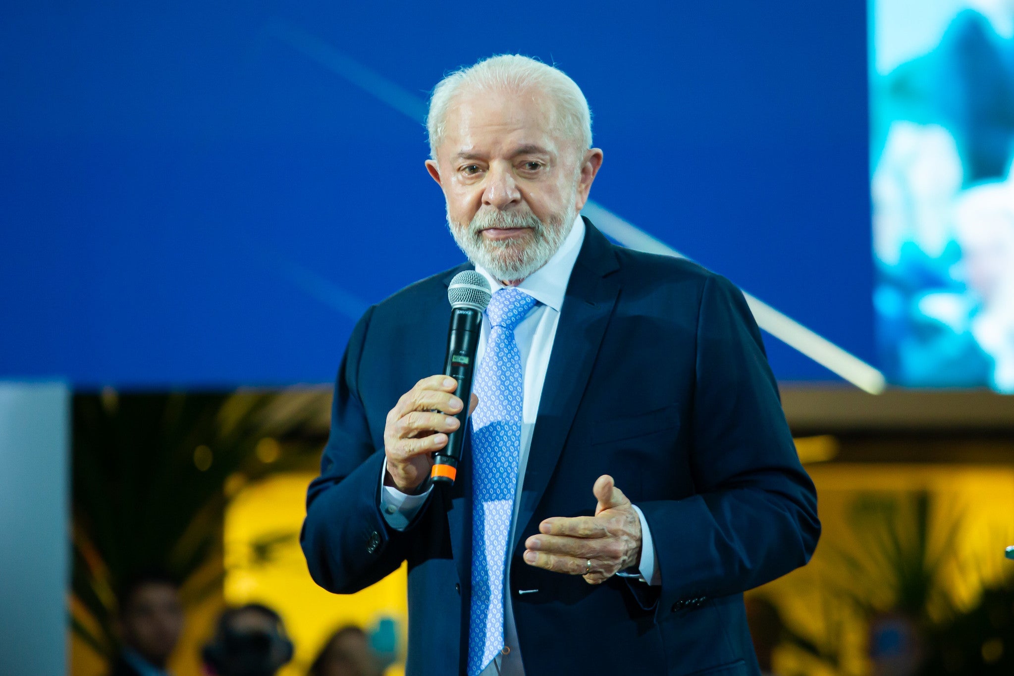 Com crise de labirintite, Lula faz exames em hospital em Brasília