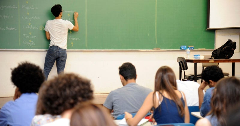 Cursinhos populares devem receber R$ 108 milhões em novo edital