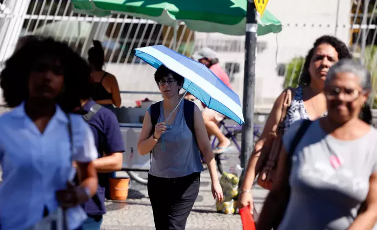 O calor extremo aumenta o risco de doenças cardiovasculares e mortes, alerta estudo - Foto: Tânia Rêgo/Agência Brasil